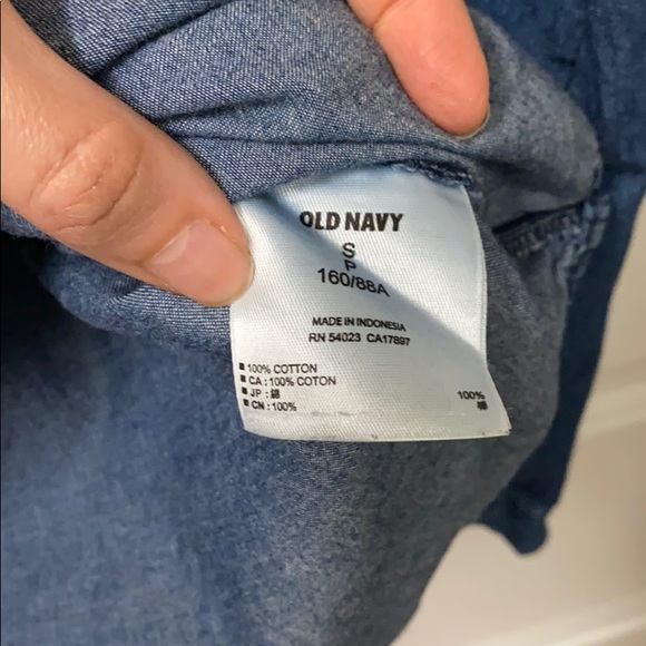 CHAMBRAY collared half button top - Picture 3 of 5